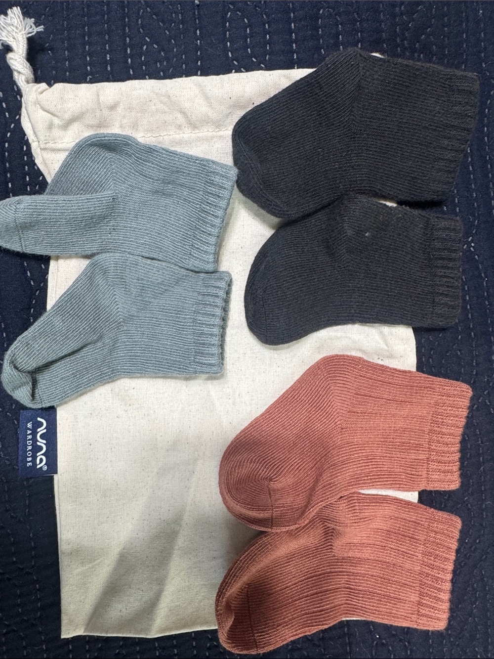 NUNA Kids Ribbed Socks & Mittens Set - Black, Dusty Blue, Rust